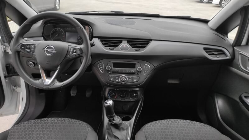 OPEL Corsa 1.4i EDITION
