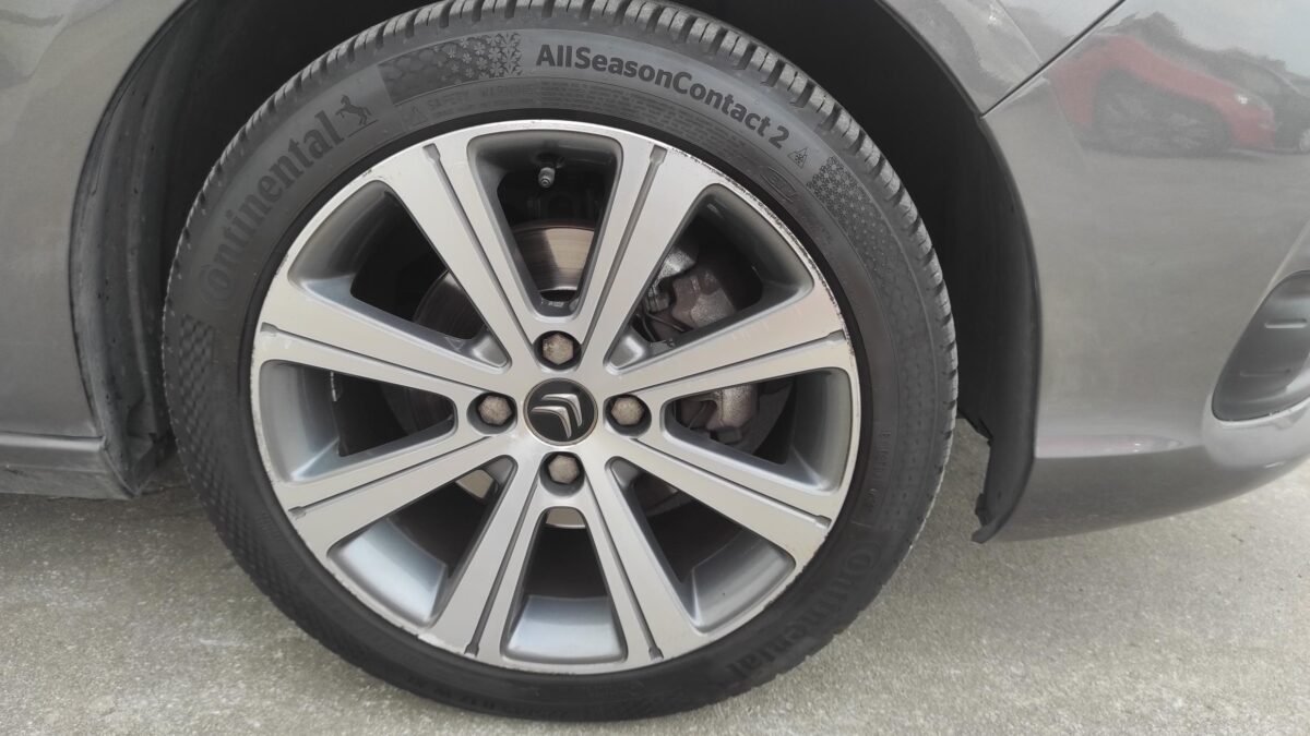 CITROEN C4 1.6 eHDI 6 VEL FEEL EDITION