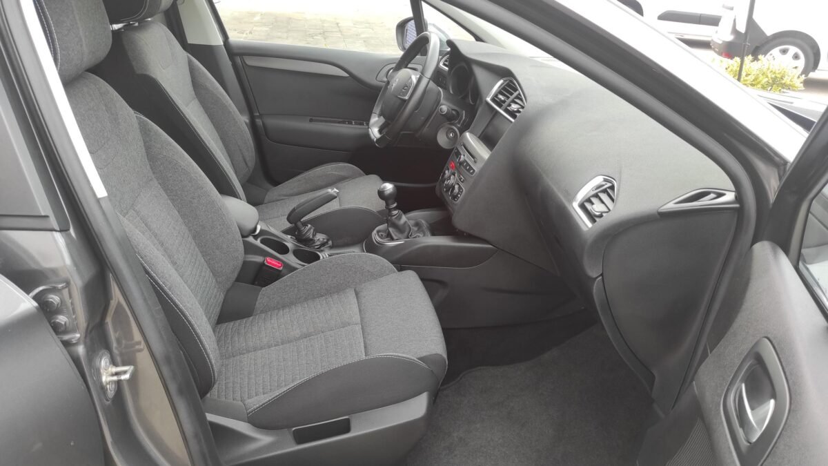 CITROEN C4 1.6 eHDI 6 VEL FEEL EDITION