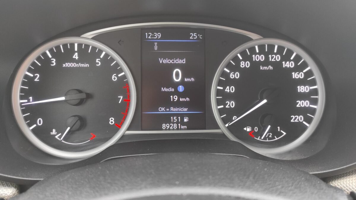 NISSAN MICRA 1.0 DIGT 117 CV TEKNA
