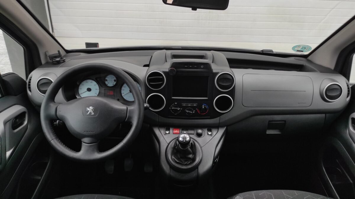PEUGEOT PARTNER 1.6 BlueHdi Tepee Active
