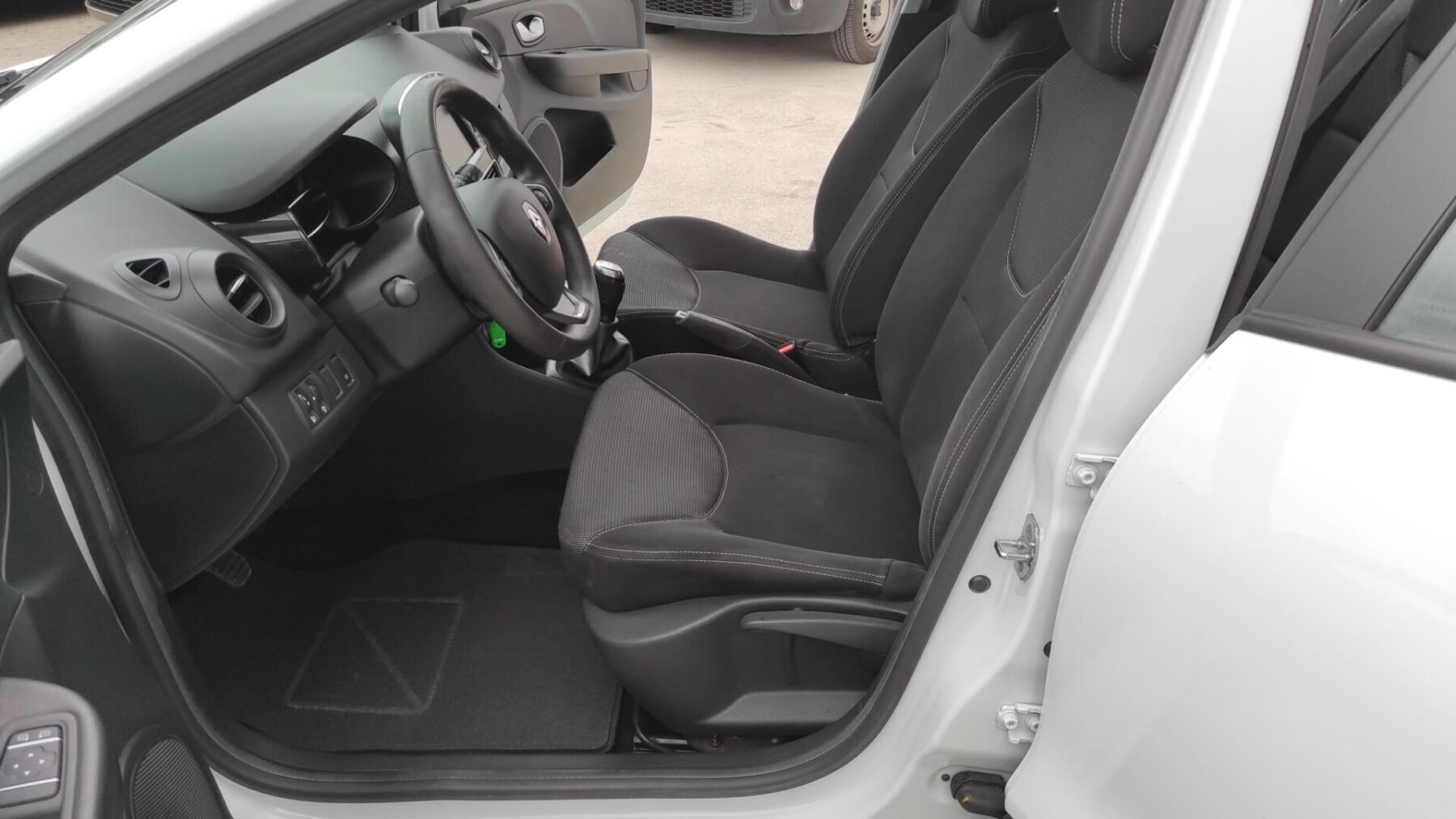 RENAULT Clio 1.5 DCI BUSINESS