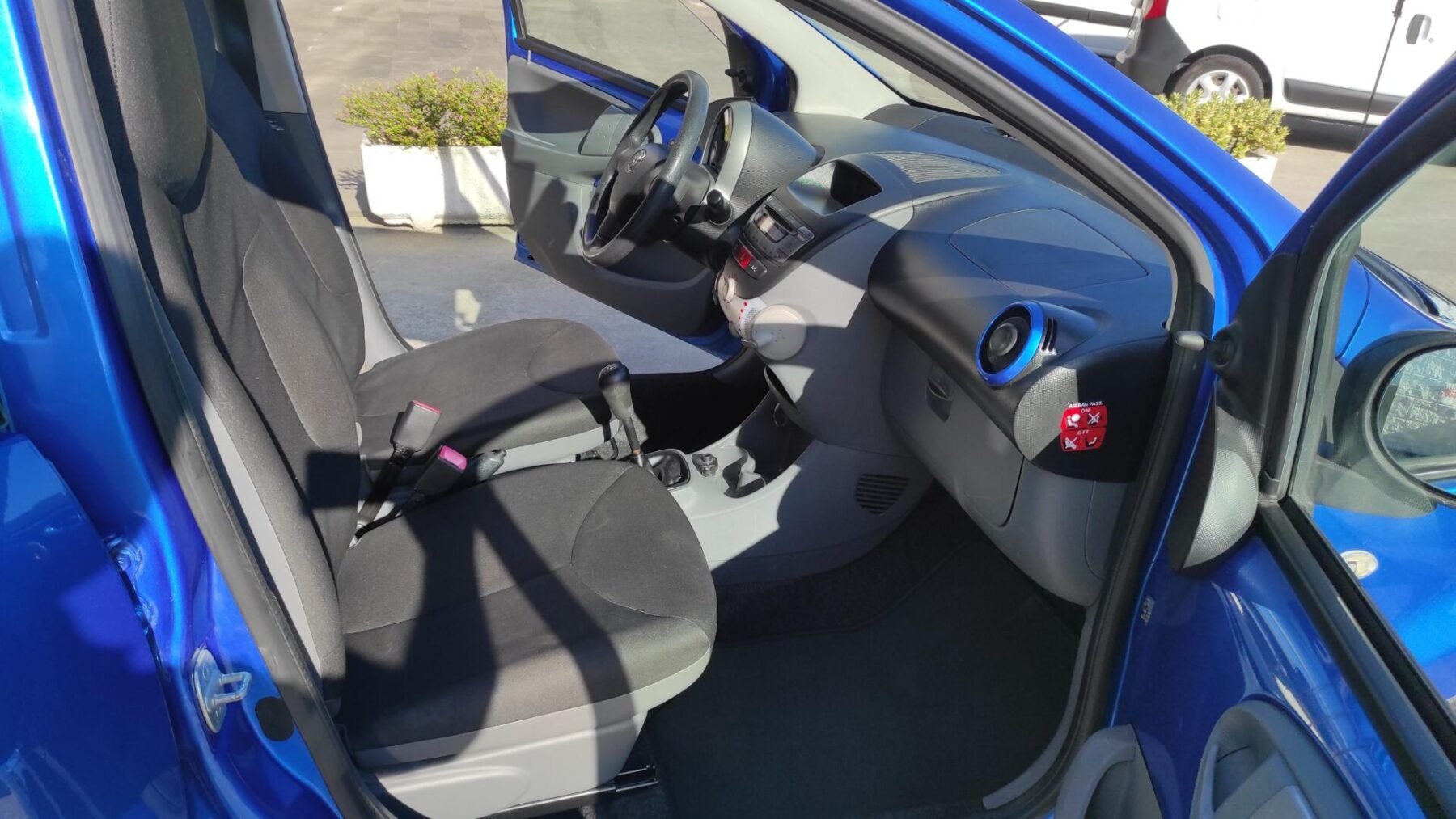 TOYOTA Aygo 1.0i LIVE