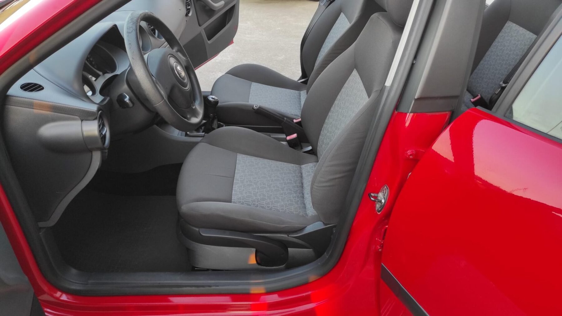 SEAT IBIZA 1.2i REFERENCE
