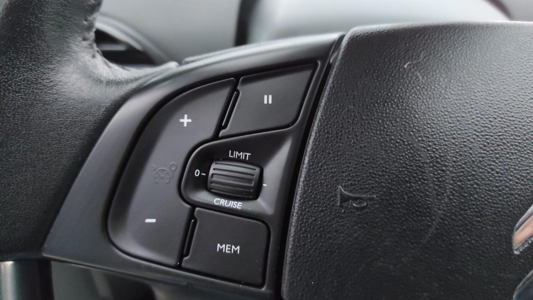 CITROEN C4 PICASSO 1.6 HDI LIVE EDITION