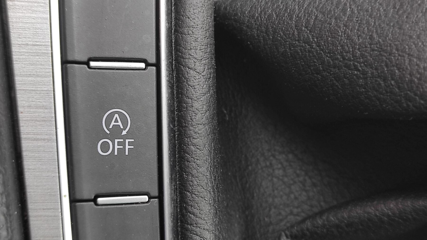 VOLKSWAGEN GOLF VII 1.4 TSI ADVANCE 92KW