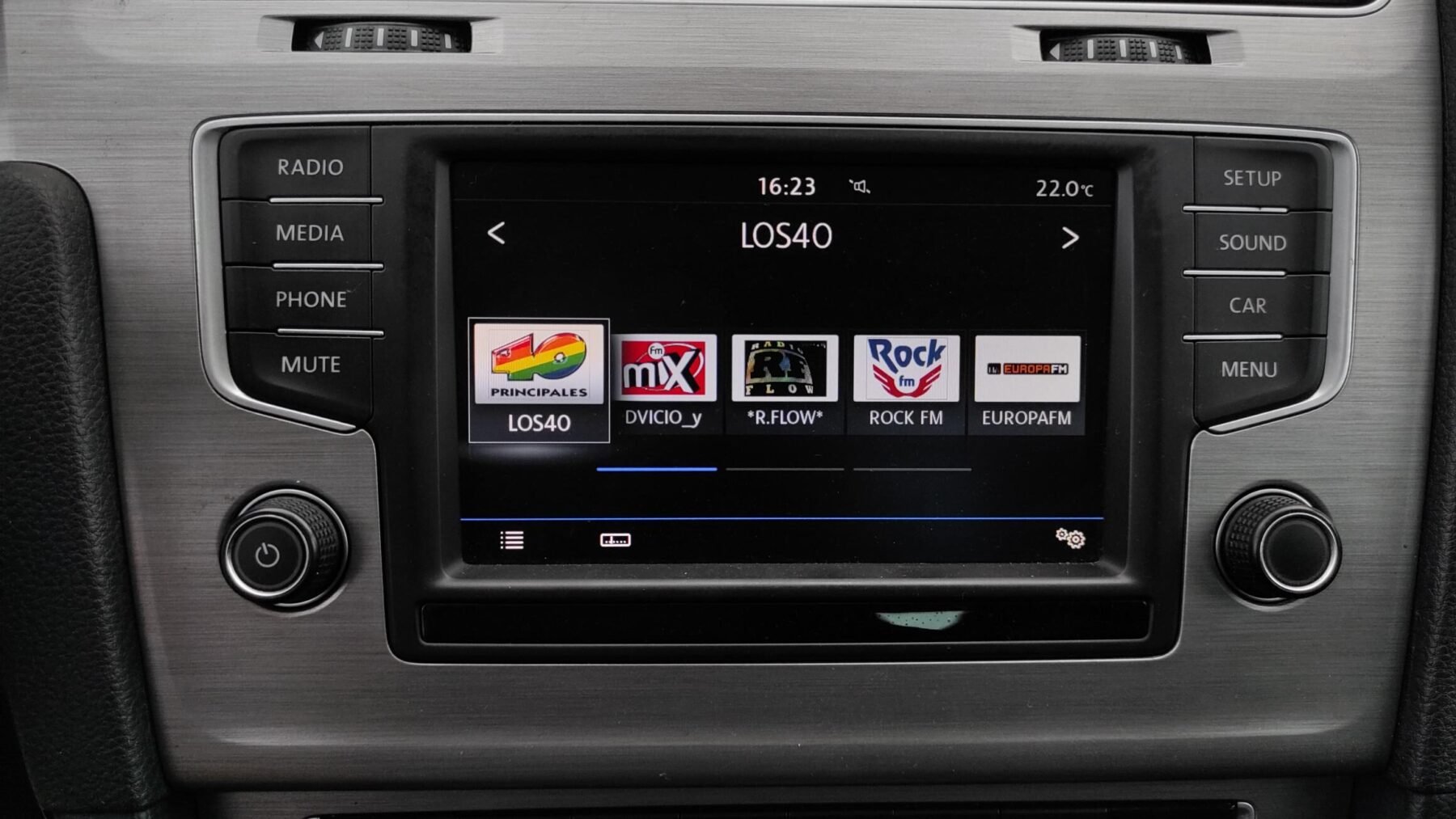 VOLKSWAGEN GOLF VII 1.4 TSI ADVANCE 92KW