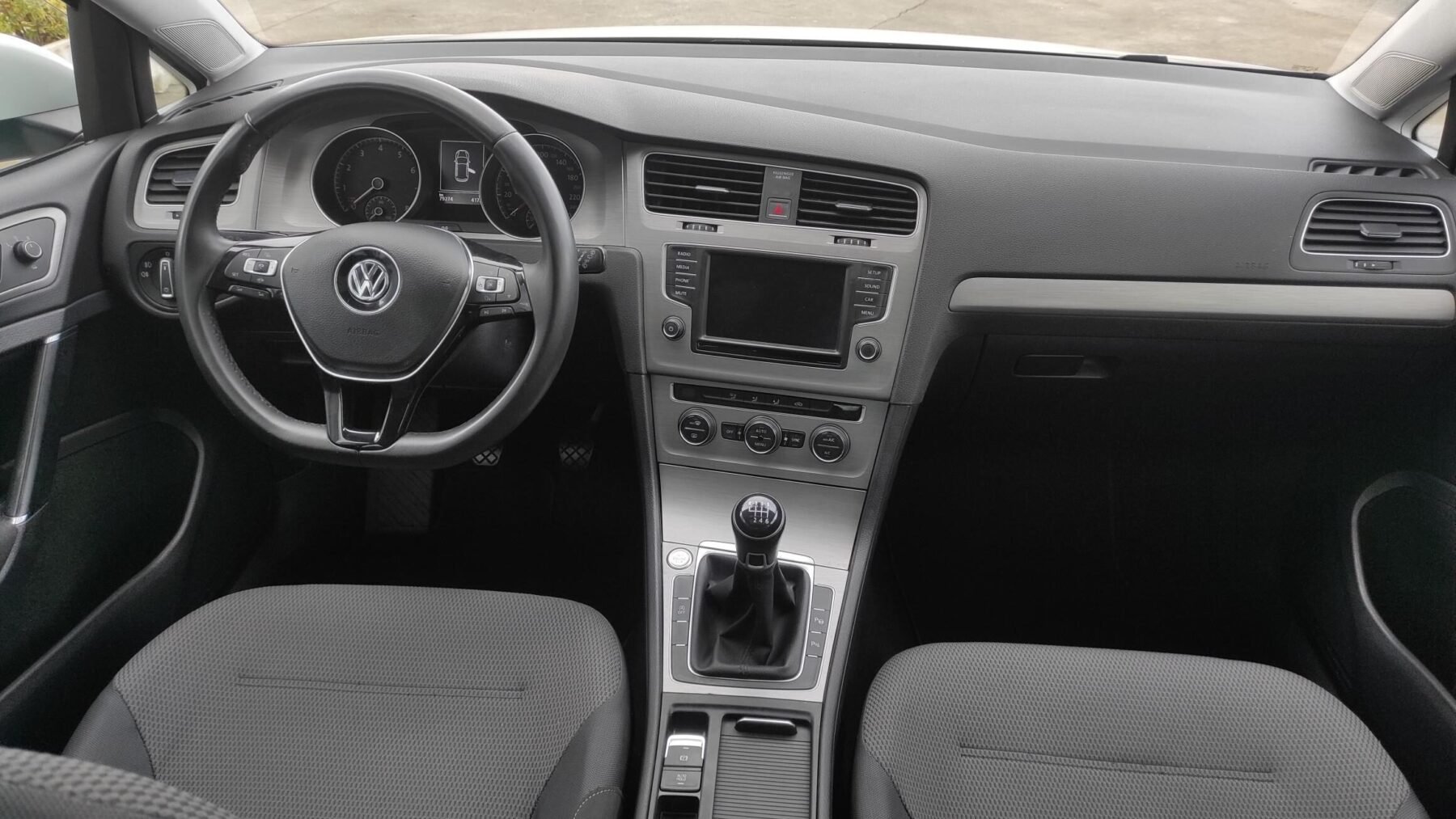 VOLKSWAGEN GOLF VII 1.4 TSI ADVANCE 92KW