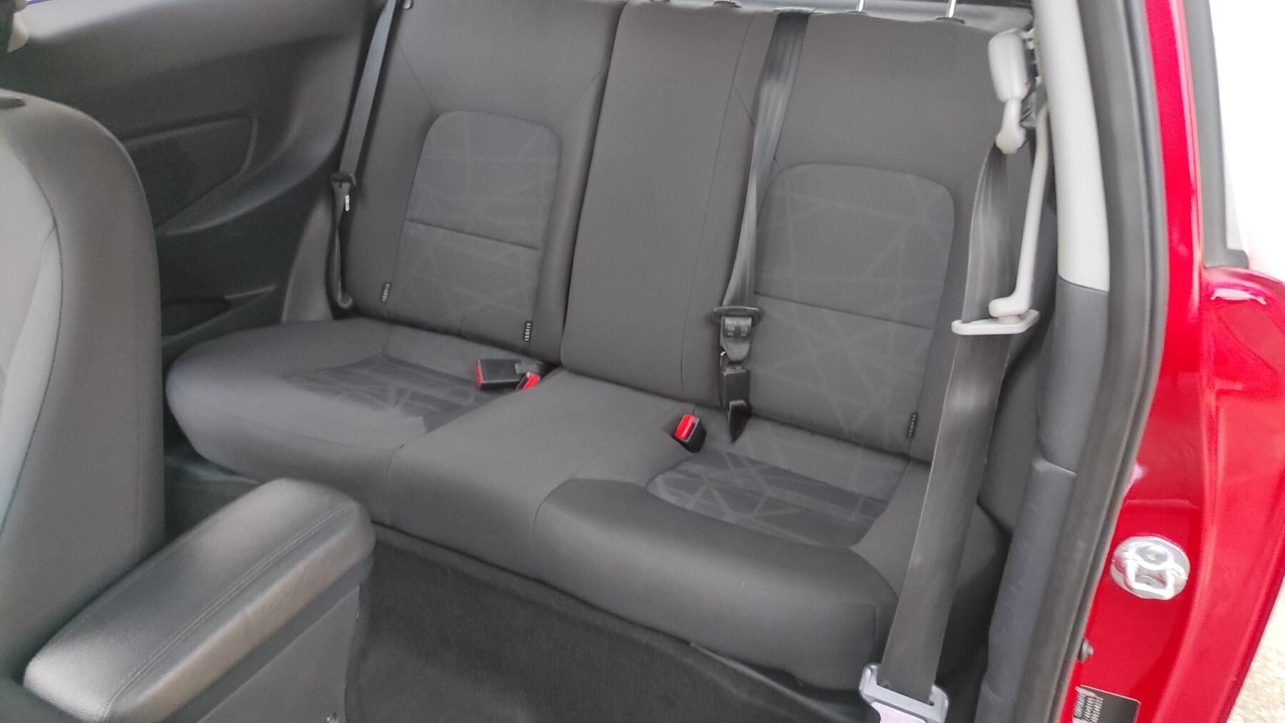 KIA RIO 1.2i CONCEPT