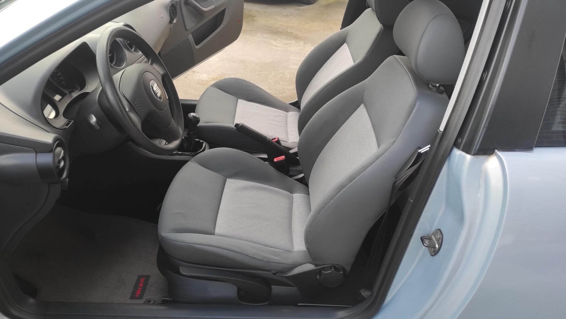 SEAT IBIZA 1.4i 16V REFERENCE