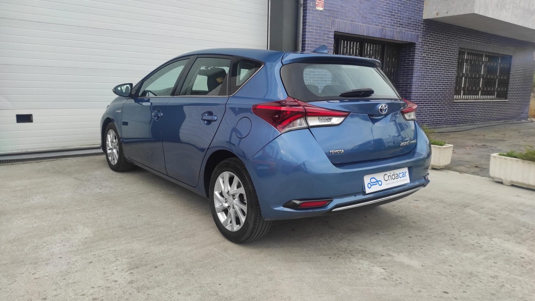 TOYOTA AURIS 1.8 140 HYBRID ACTIVE 