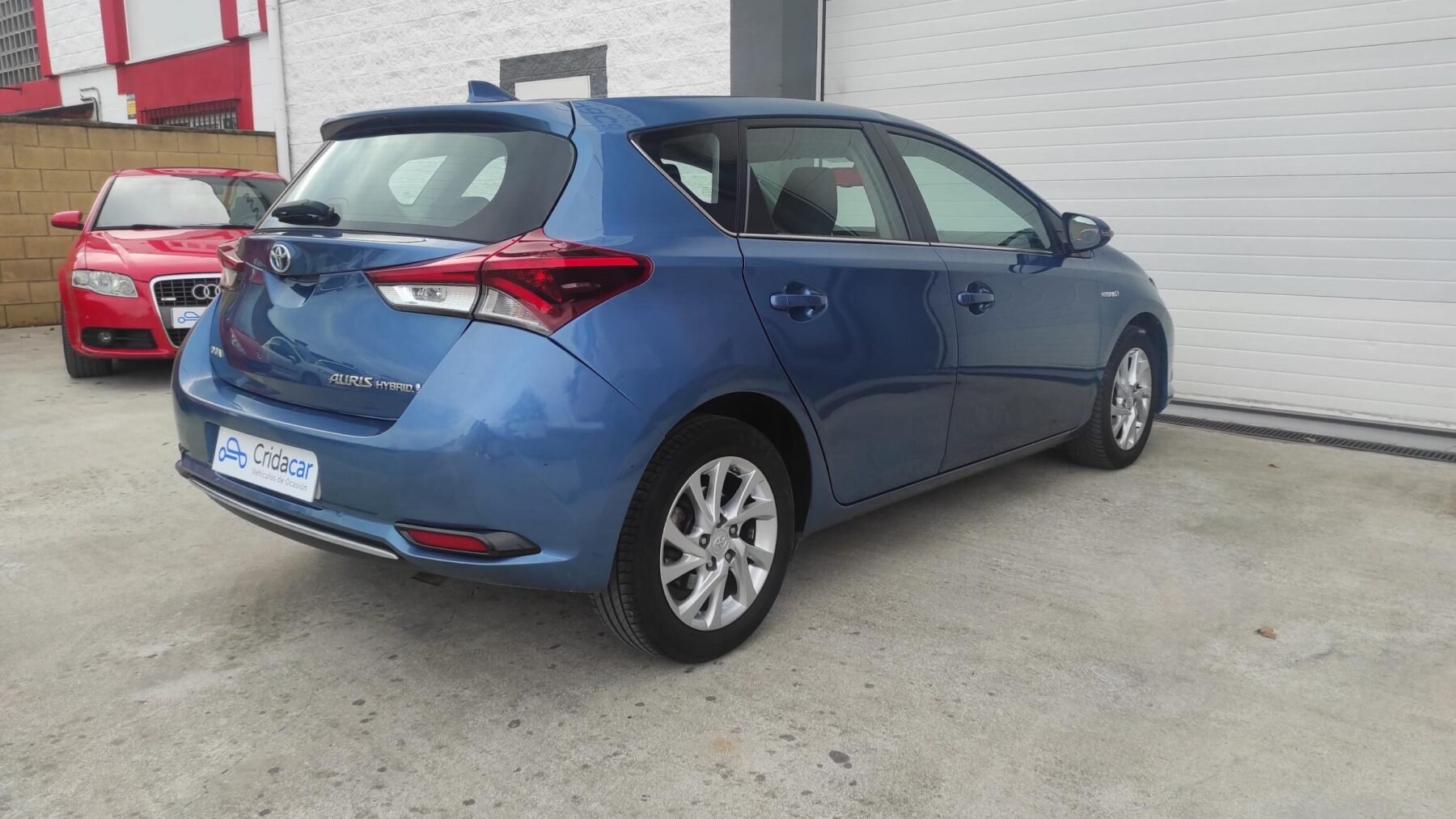 TOYOTA AURIS 1.8 140 HYBRID ACTIVE 