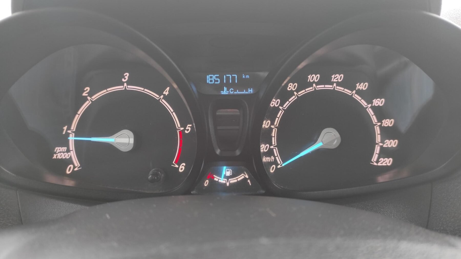 FORD TRANSIT COURIER 1.5 TDci TREND