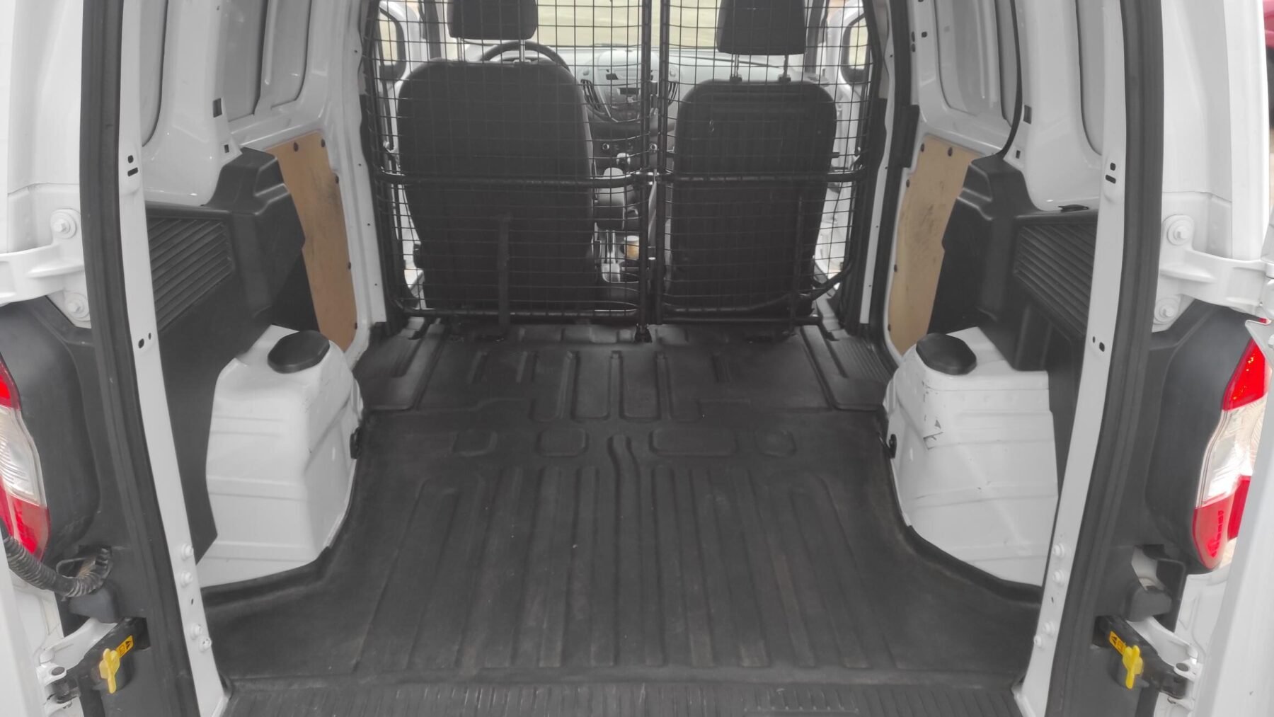 FORD TRANSIT COURIER 1.5 TDci TREND