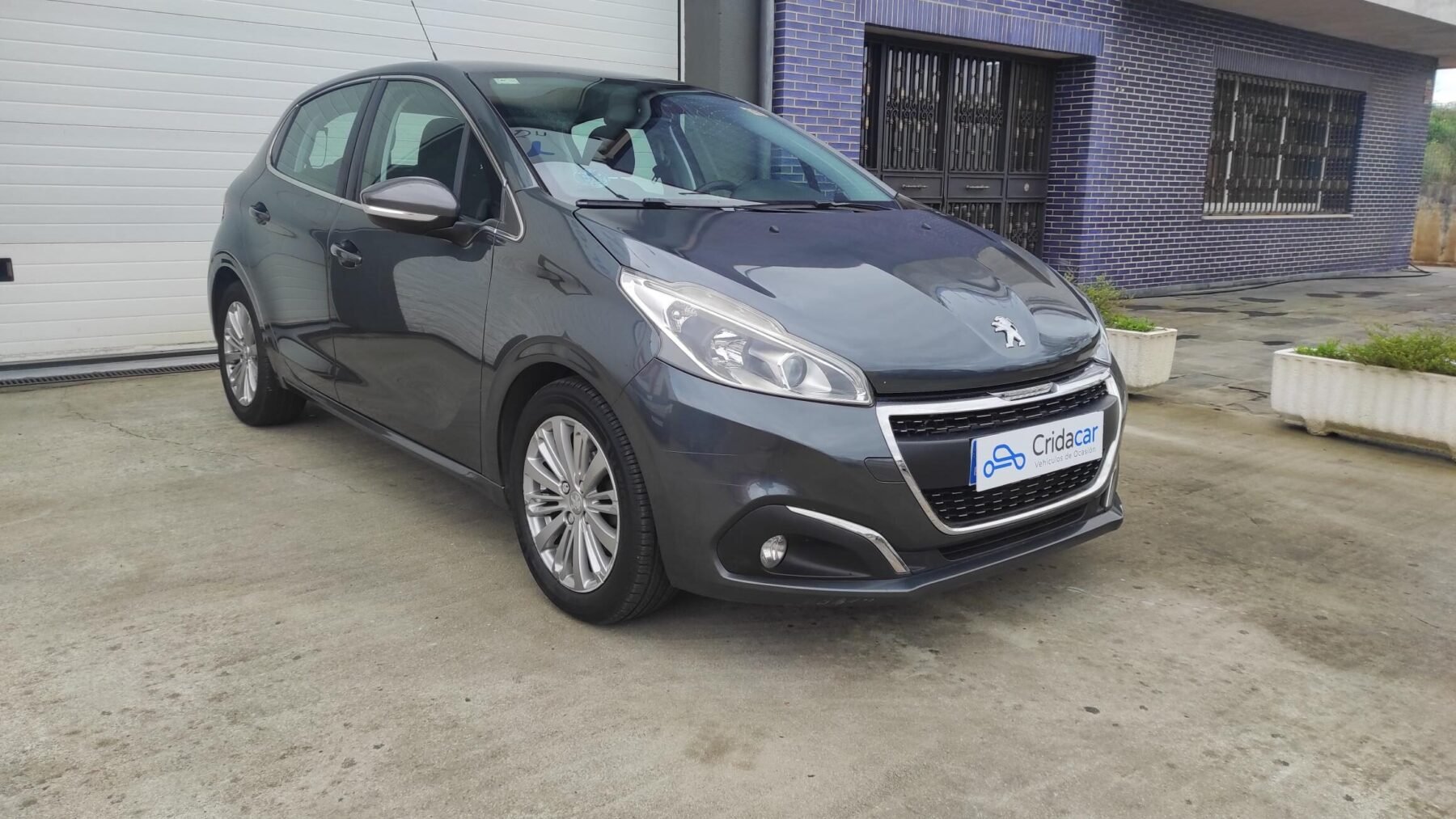 PEUGEOT 208 1.6 Blue-HDi Allure