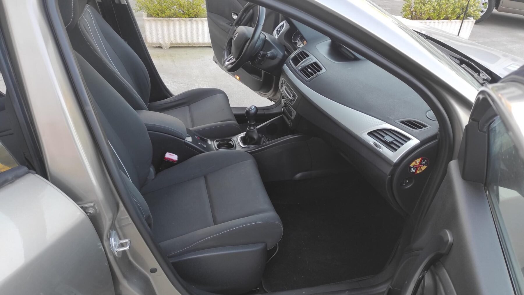 RENAULT Megane SPORT TOURER 1.5 DCI