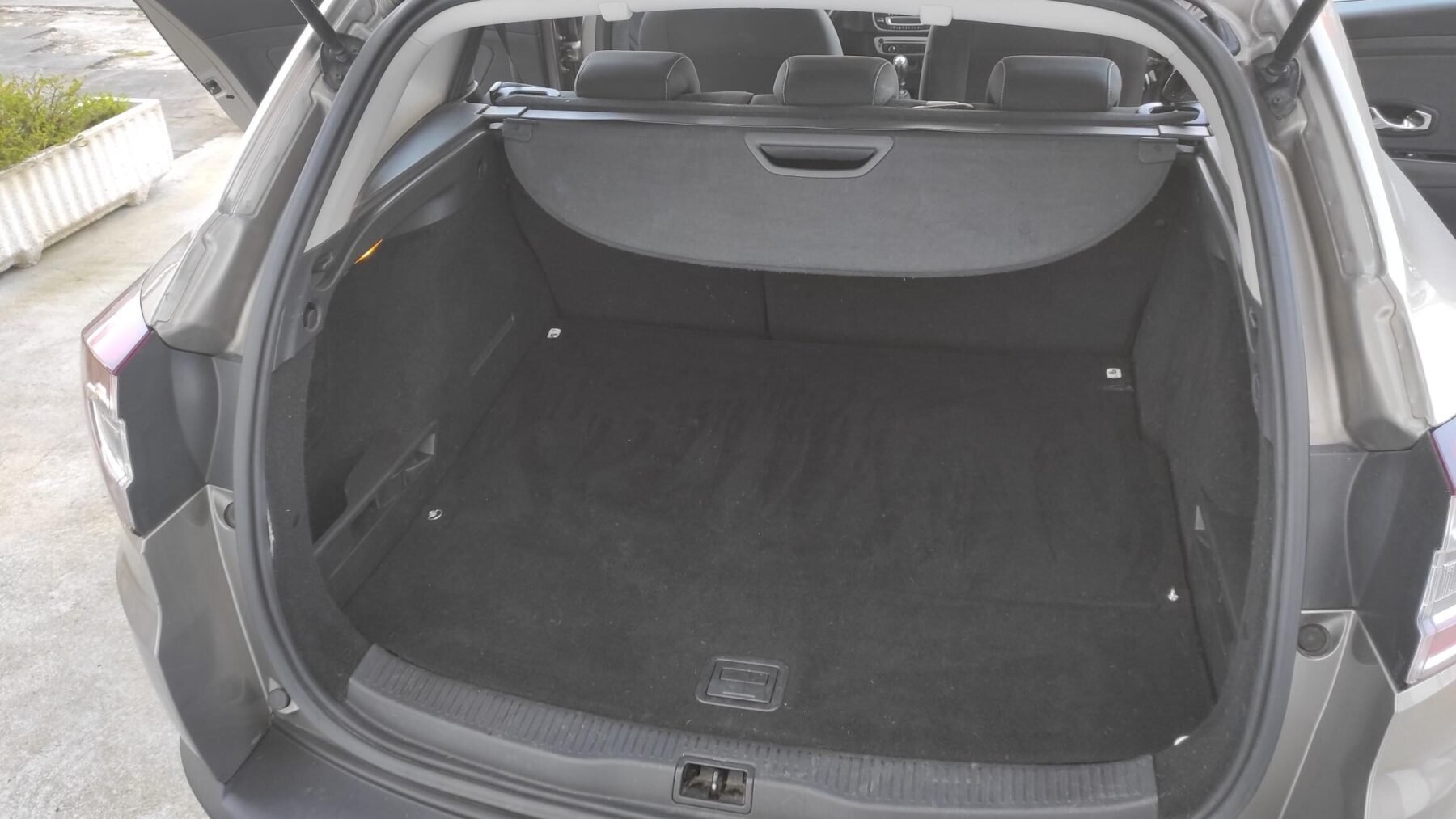 RENAULT Megane SPORT TOURER 1.5 DCI