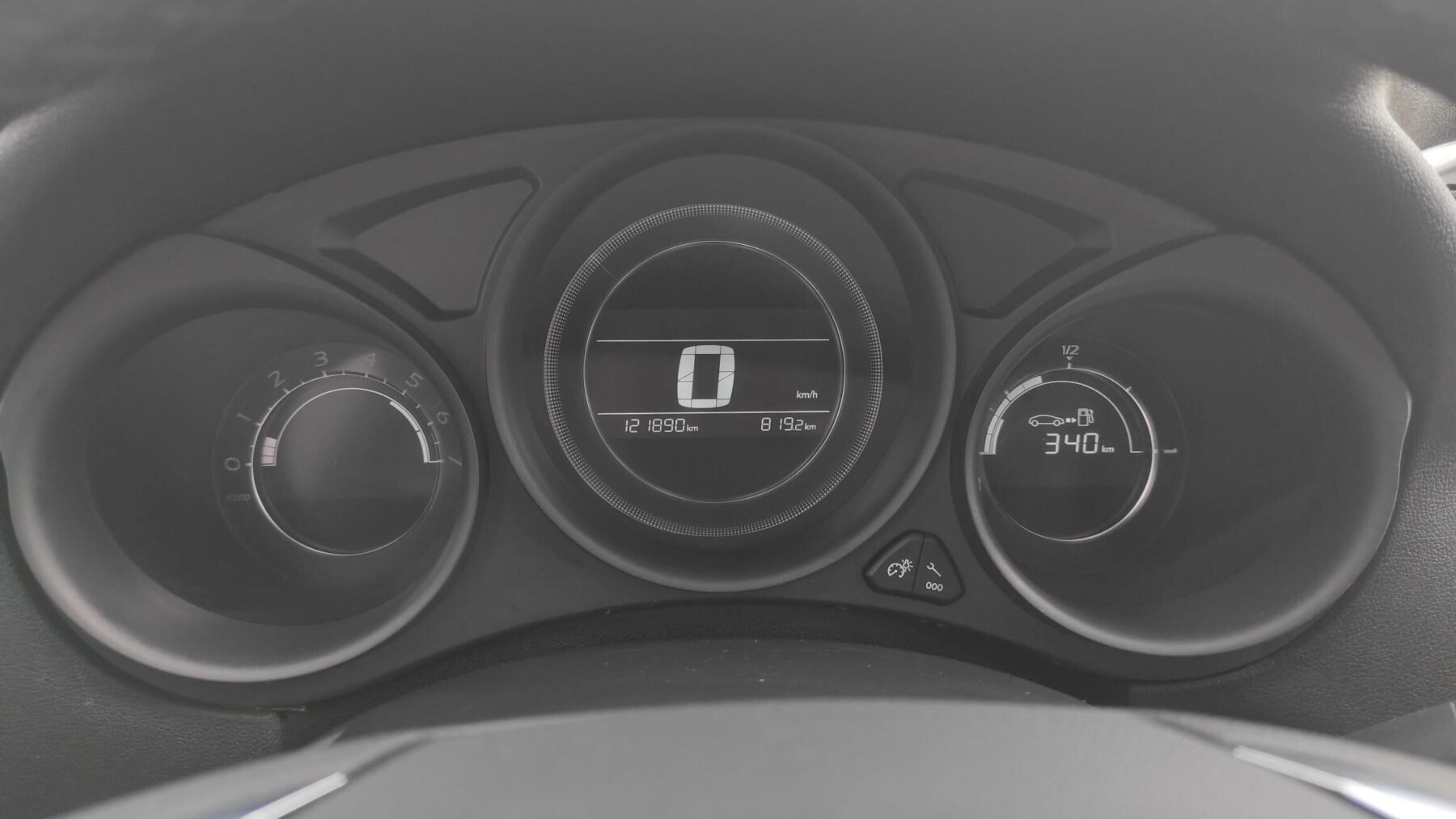 CITROEN C4 1.6 BLUE HDI FEEL EDITION