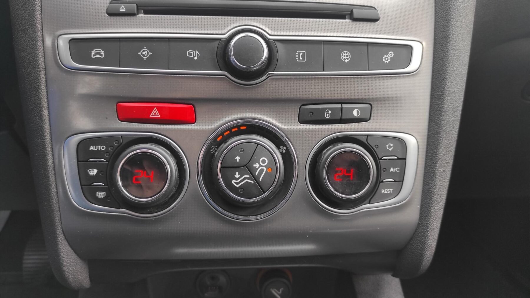 CITROEN C4 1.6 BLUE HDI FEEL EDITION