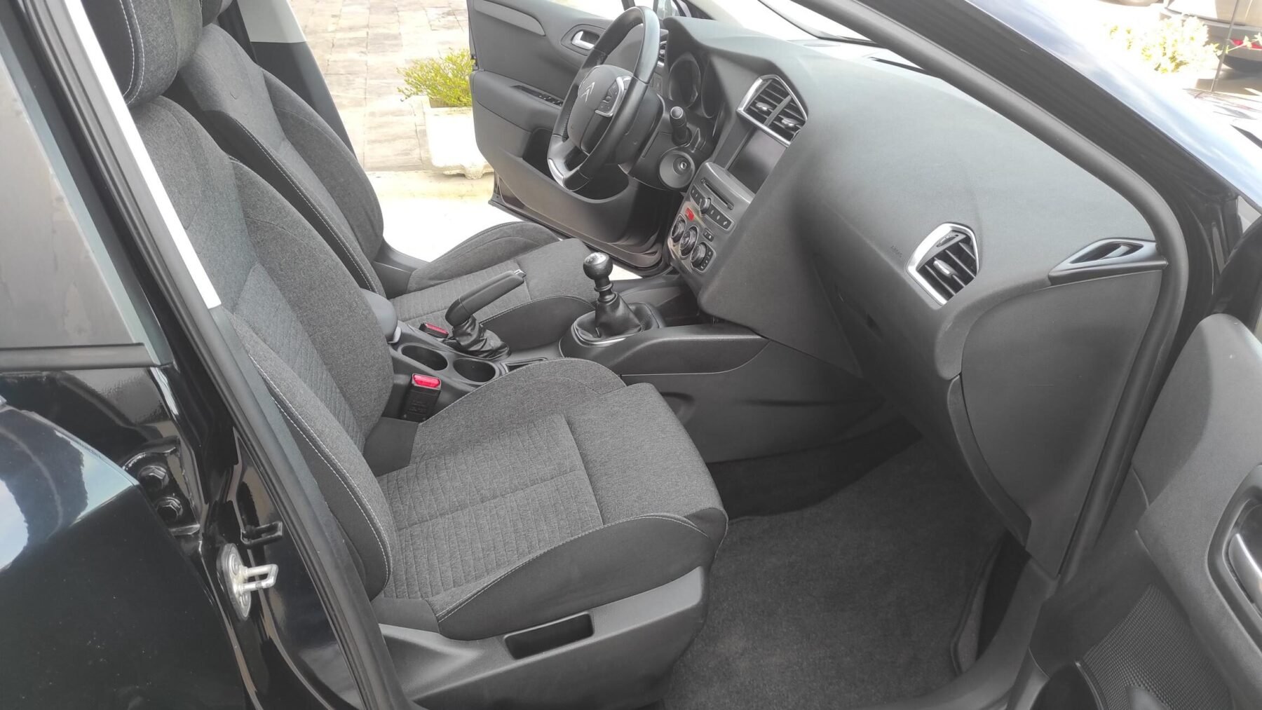 CITROEN C4 1.6 BLUE HDI FEEL EDITION