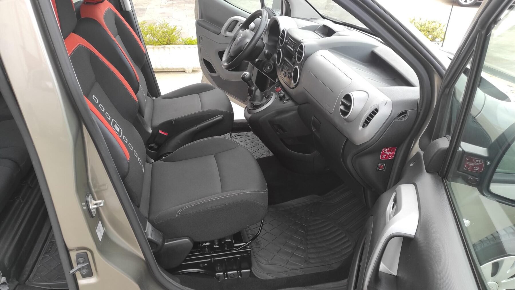 CITROEN BERLINGO MULTISPACE 1.6 HDI