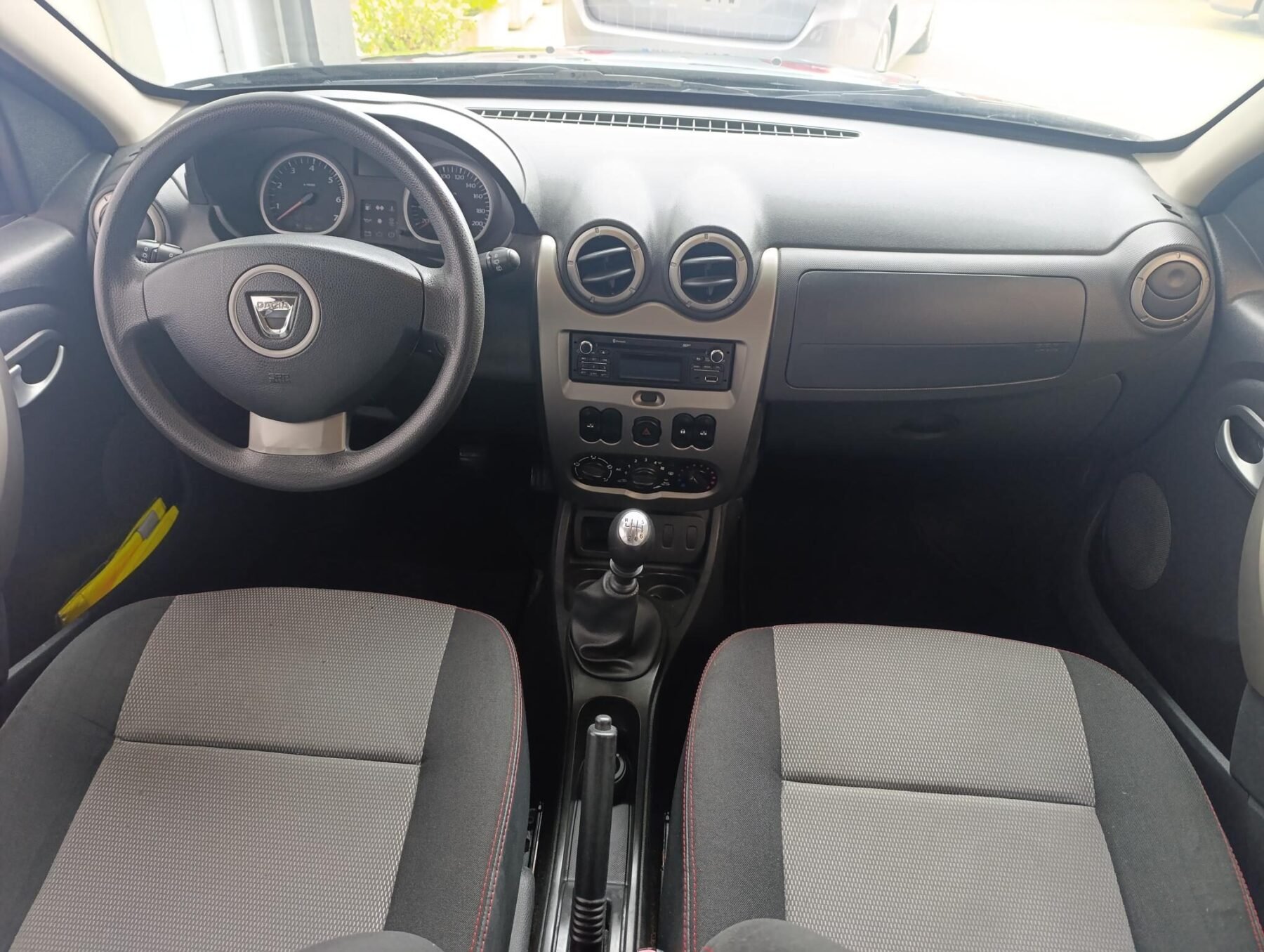 DACIA DUSTER 1.5 DCI LAUREATE