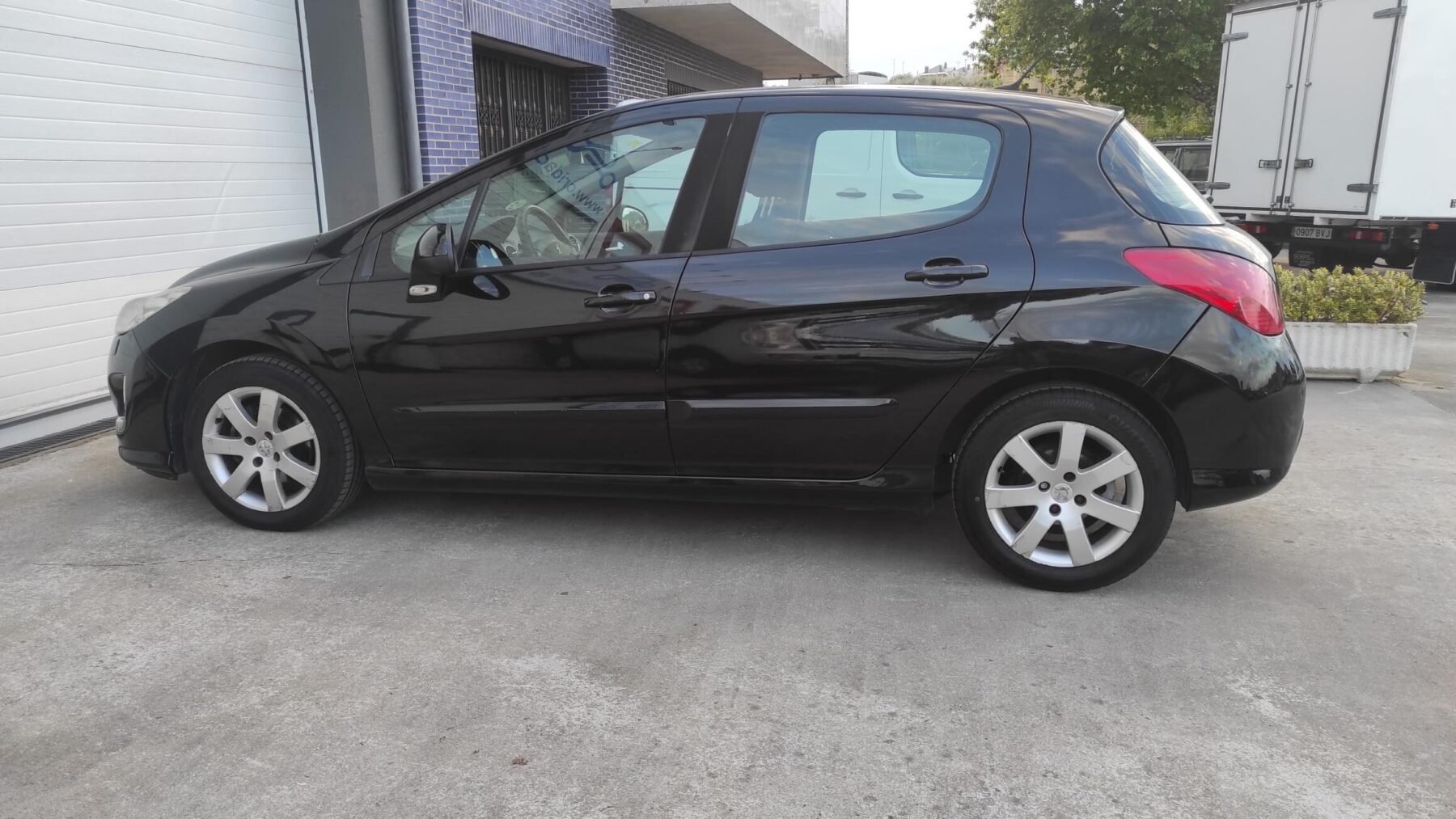 PEUGEOT 308 1.6 HDI SPORTIUM