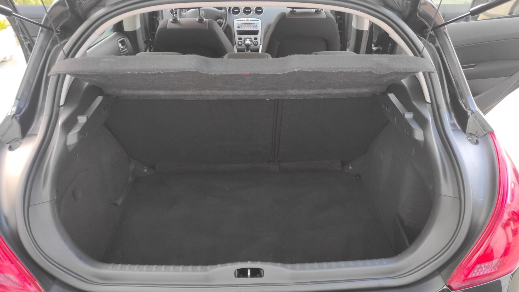 PEUGEOT 308 1.6 HDI SPORTIUM