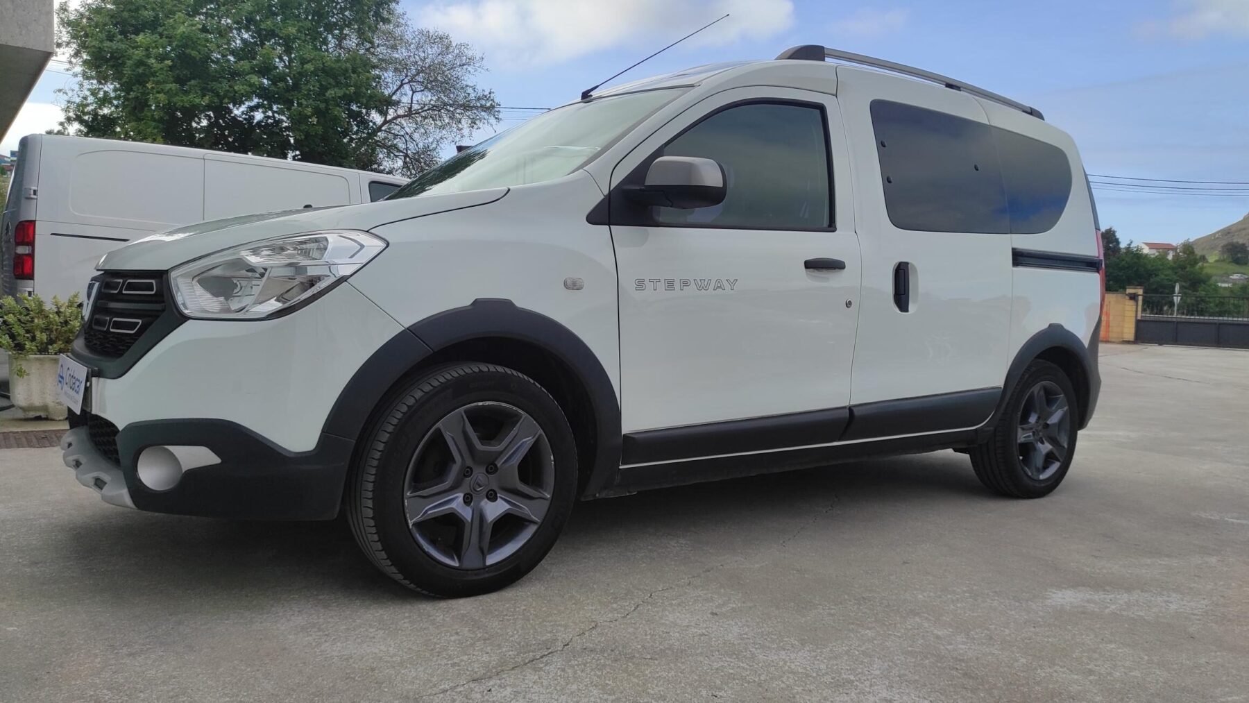 DACIA DOKKER 1.5 DCI SL TROTAMUNDOS