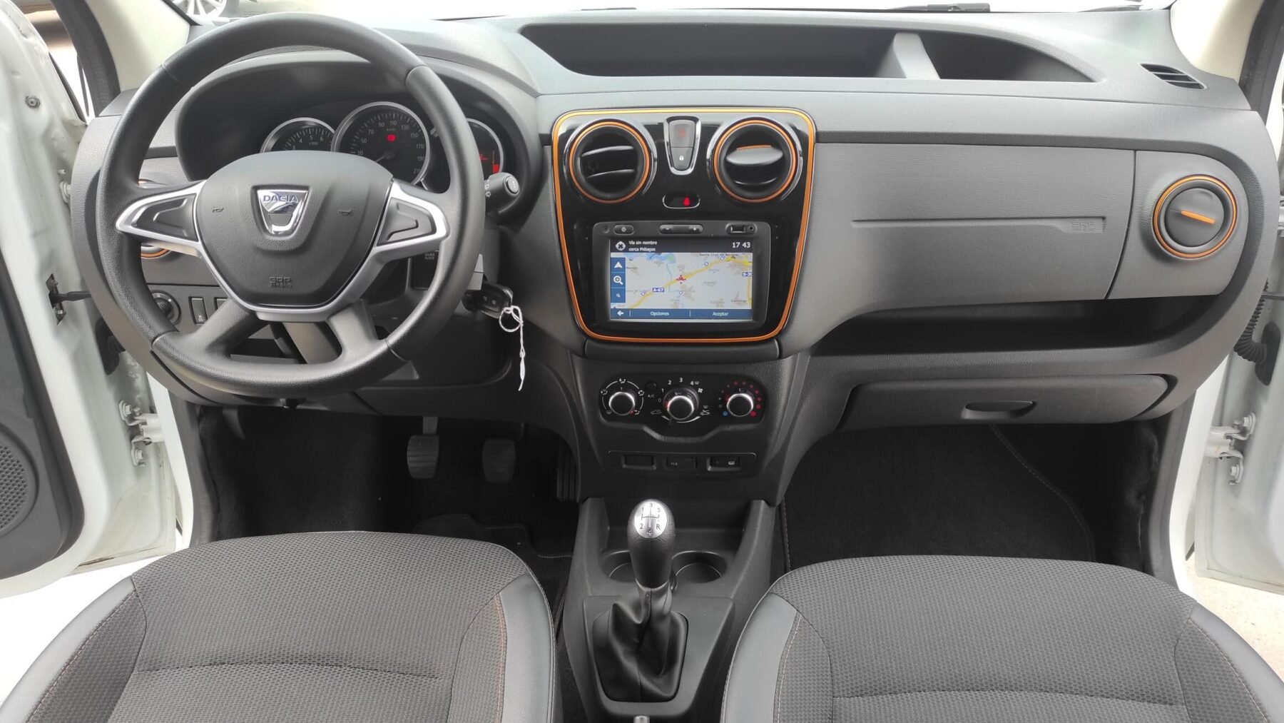 DACIA DOKKER 1.5 DCI SL TROTAMUNDOS