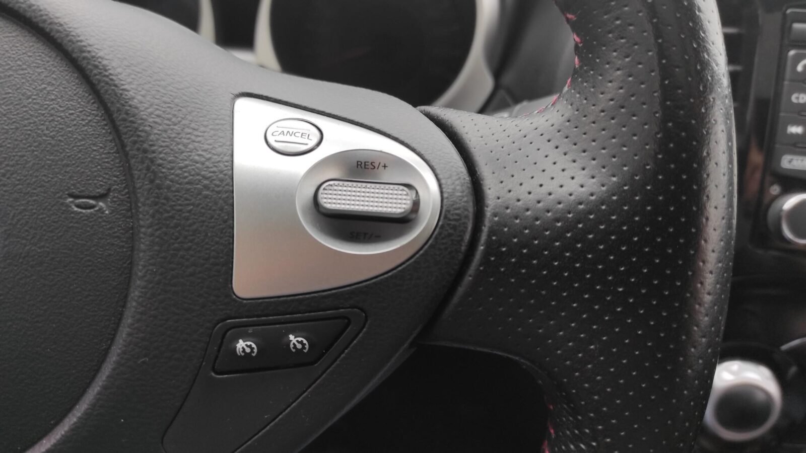 NISSAN JUKE 1.5 DCI TEKNA PREMIUM