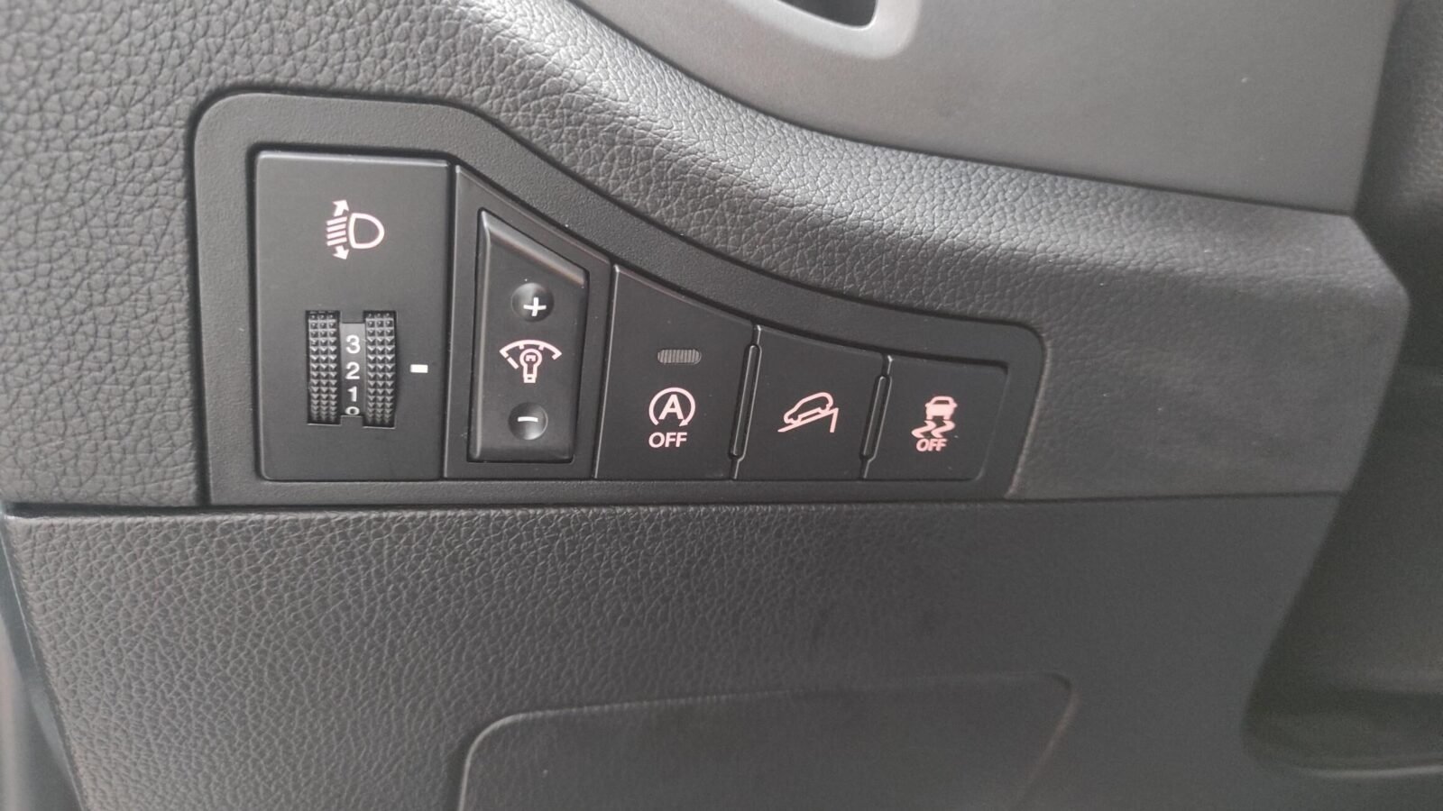 KIA SPORTAGE 1.7 CRDi X-TECH