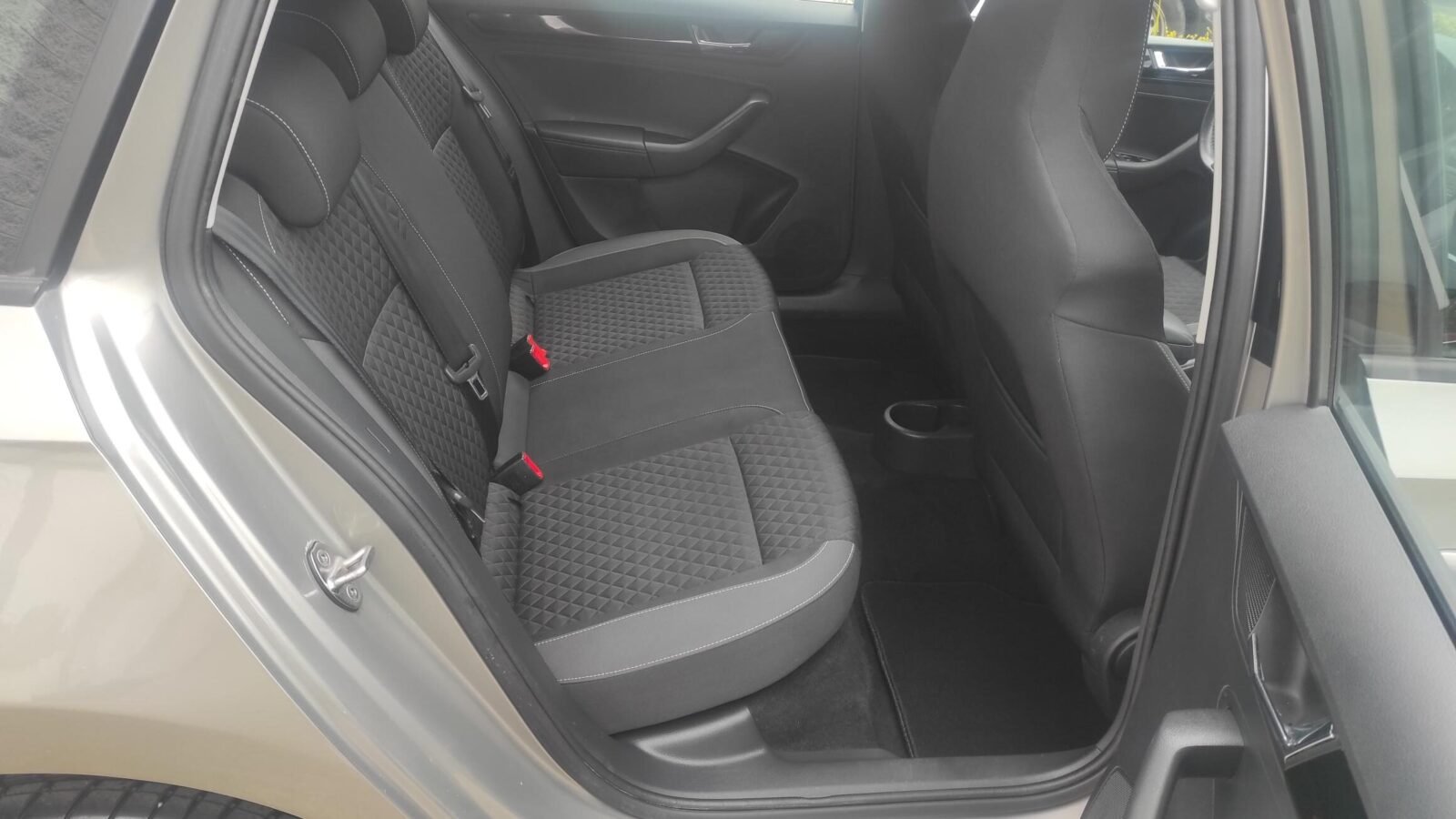 SKODA RAPID SPACEBACK 1.4 TDI CR LIKE