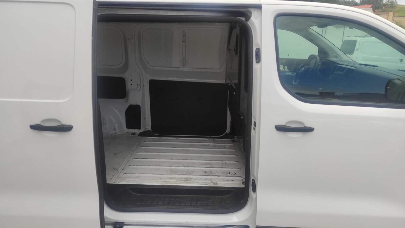 CITROEN JUMPY TALLA M BLUE HDI CONTROL
