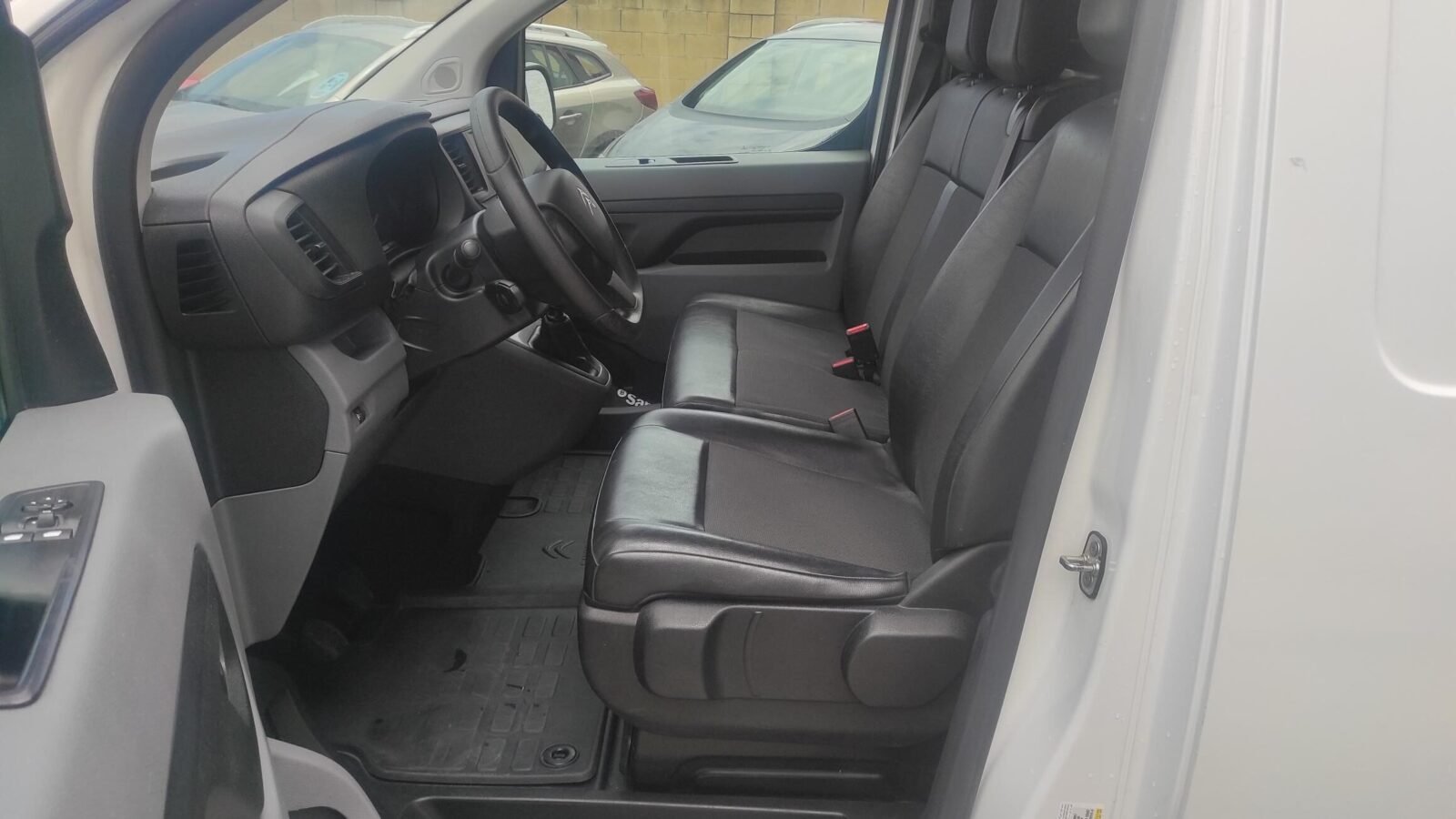 CITROEN JUMPY TALLA M BLUE HDI CONTROL