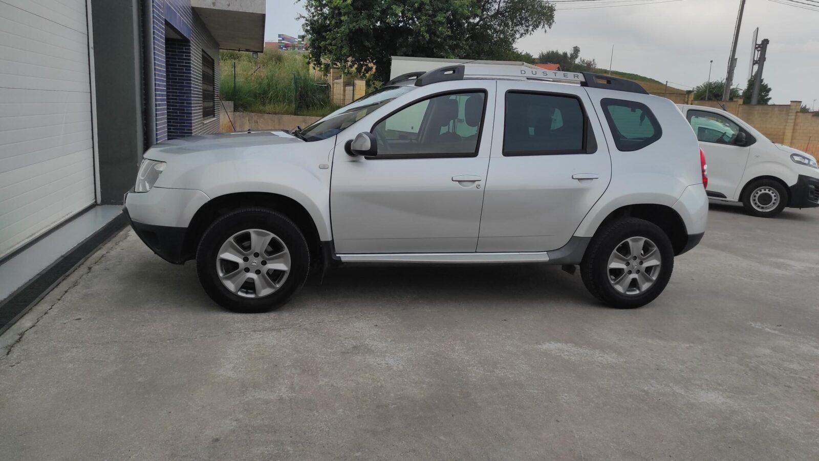DACIA DUSTER 1.5 DCi LAUREATE 4X2