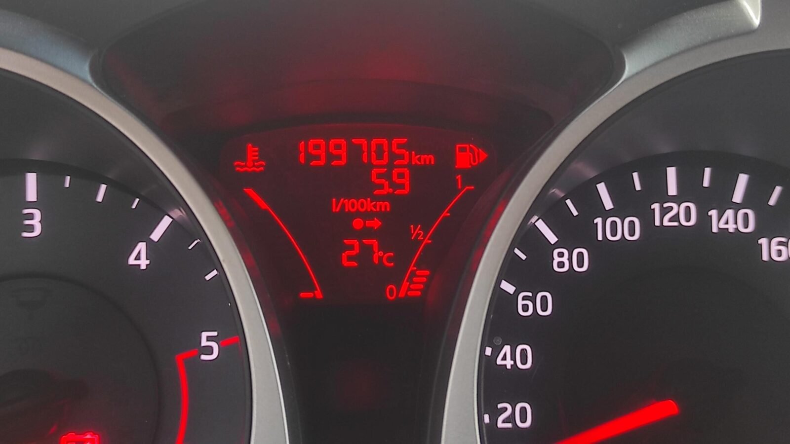NISSAN JUKE 1.5 DCI TEKNA 4X2