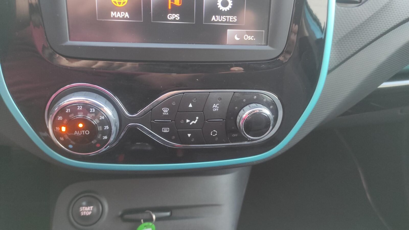 RENAULT CAPTUR 1.5 DCi ENERGY INTENSE