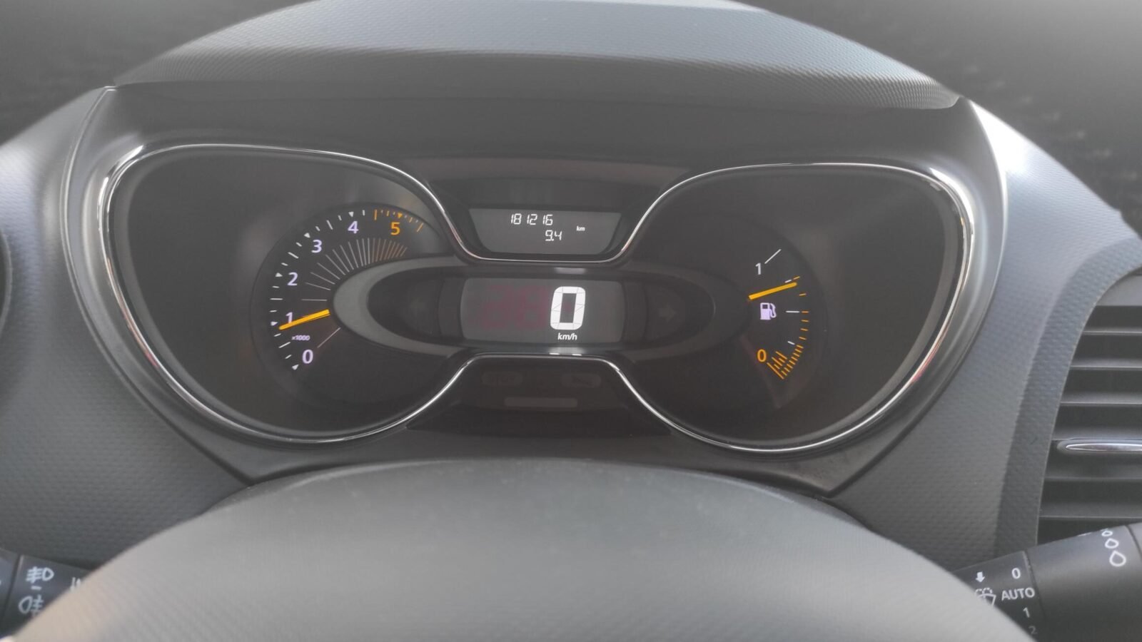 RENAULT CAPTUR 1.5 DCi ENERGY INTENSE