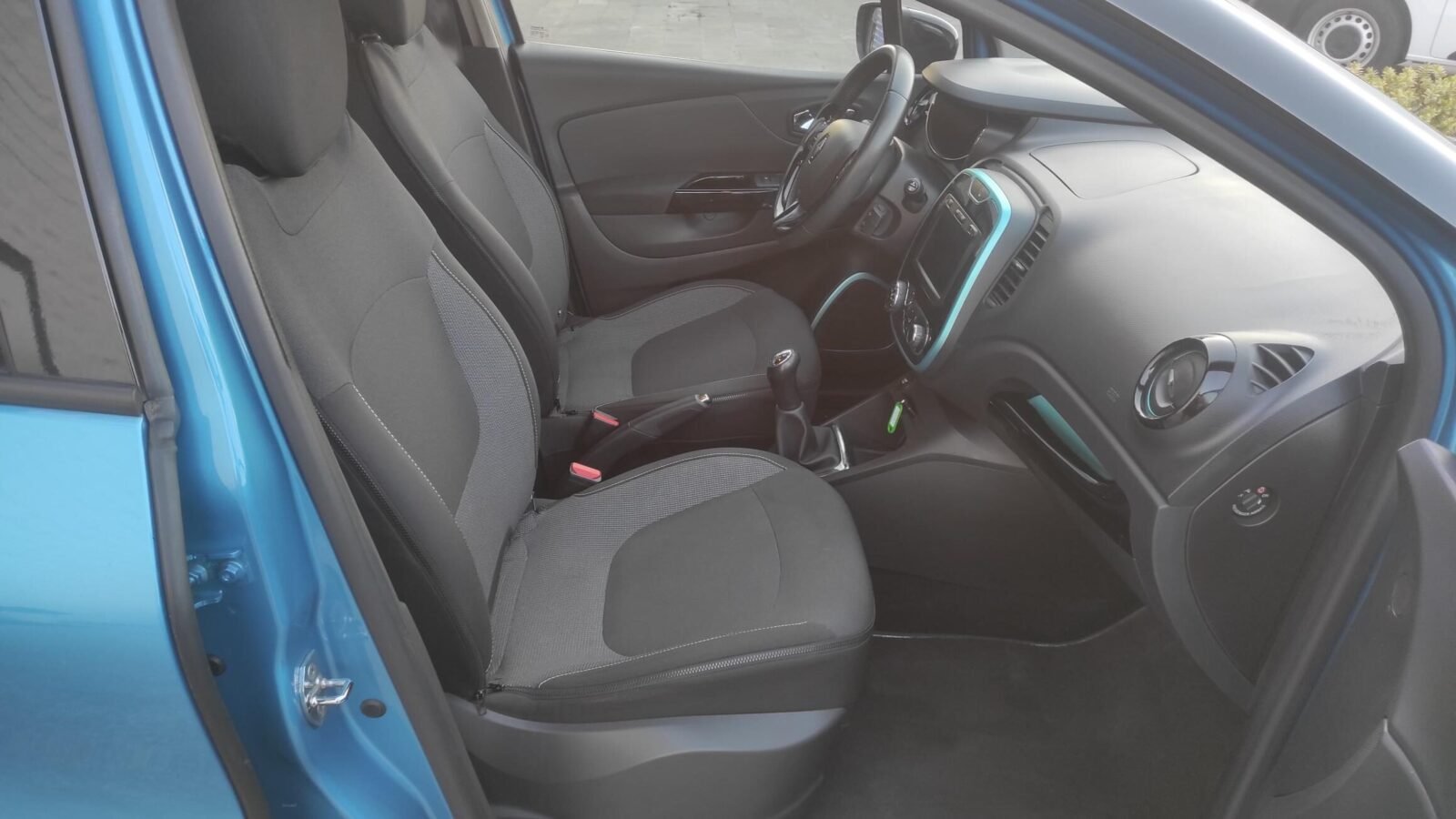 RENAULT CAPTUR 1.5 DCi ENERGY INTENSE