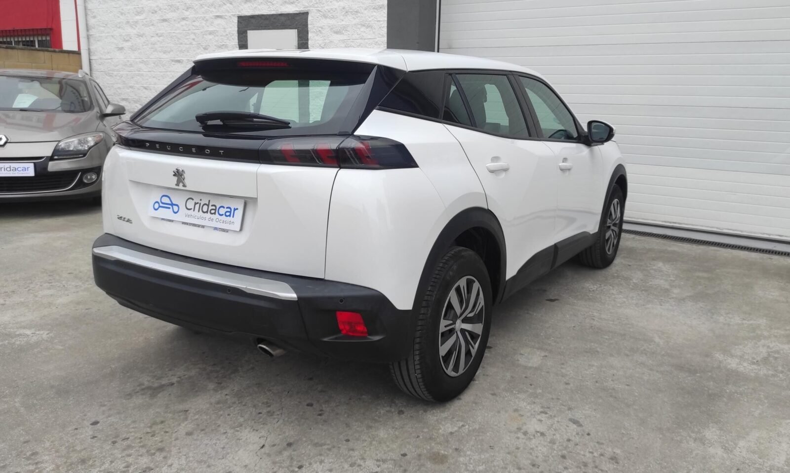 PEUGEOT 2008 ACTIVE 1.5 BlueHDi 