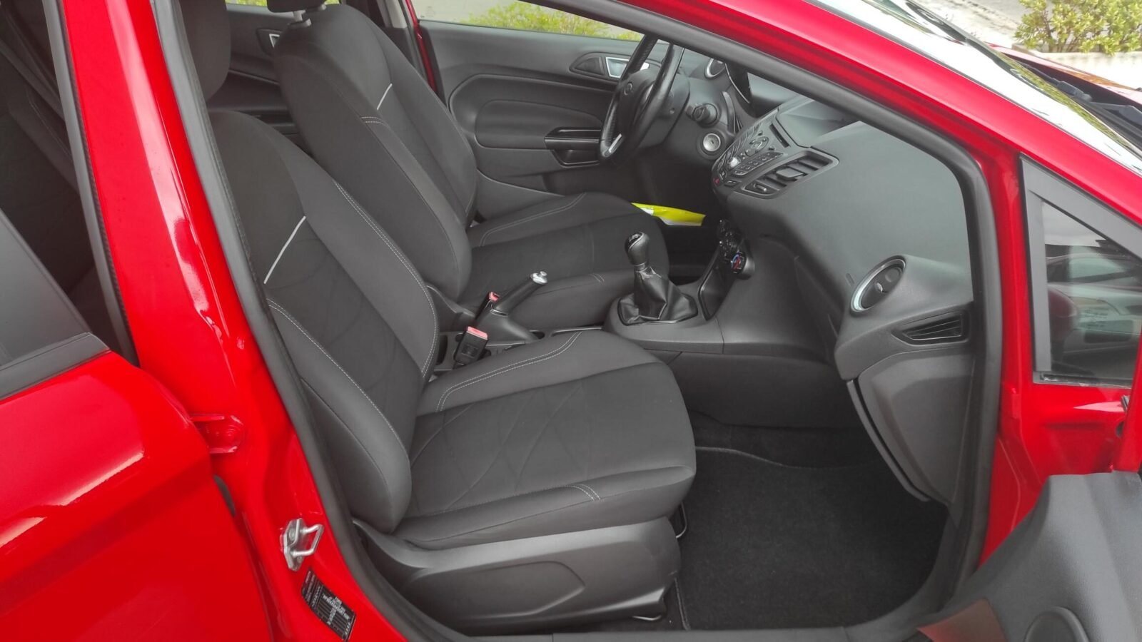 FORD Fiesta 1.25i TREND