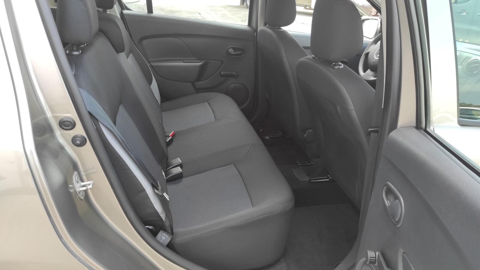 DACIA SANDERO 1.5 DCI AMBIANCE