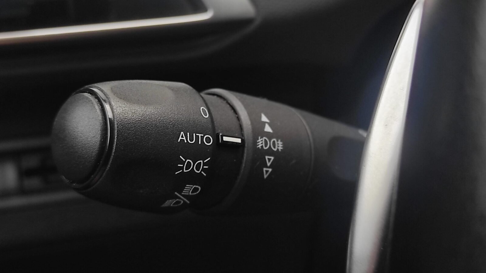 PEUGEOT 3008 ACTIVE 1.6 BLUE-HDi EAT6
