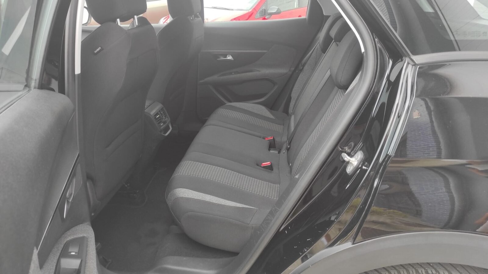 PEUGEOT 3008 ACTIVE 1.6 BLUE-HDi EAT6