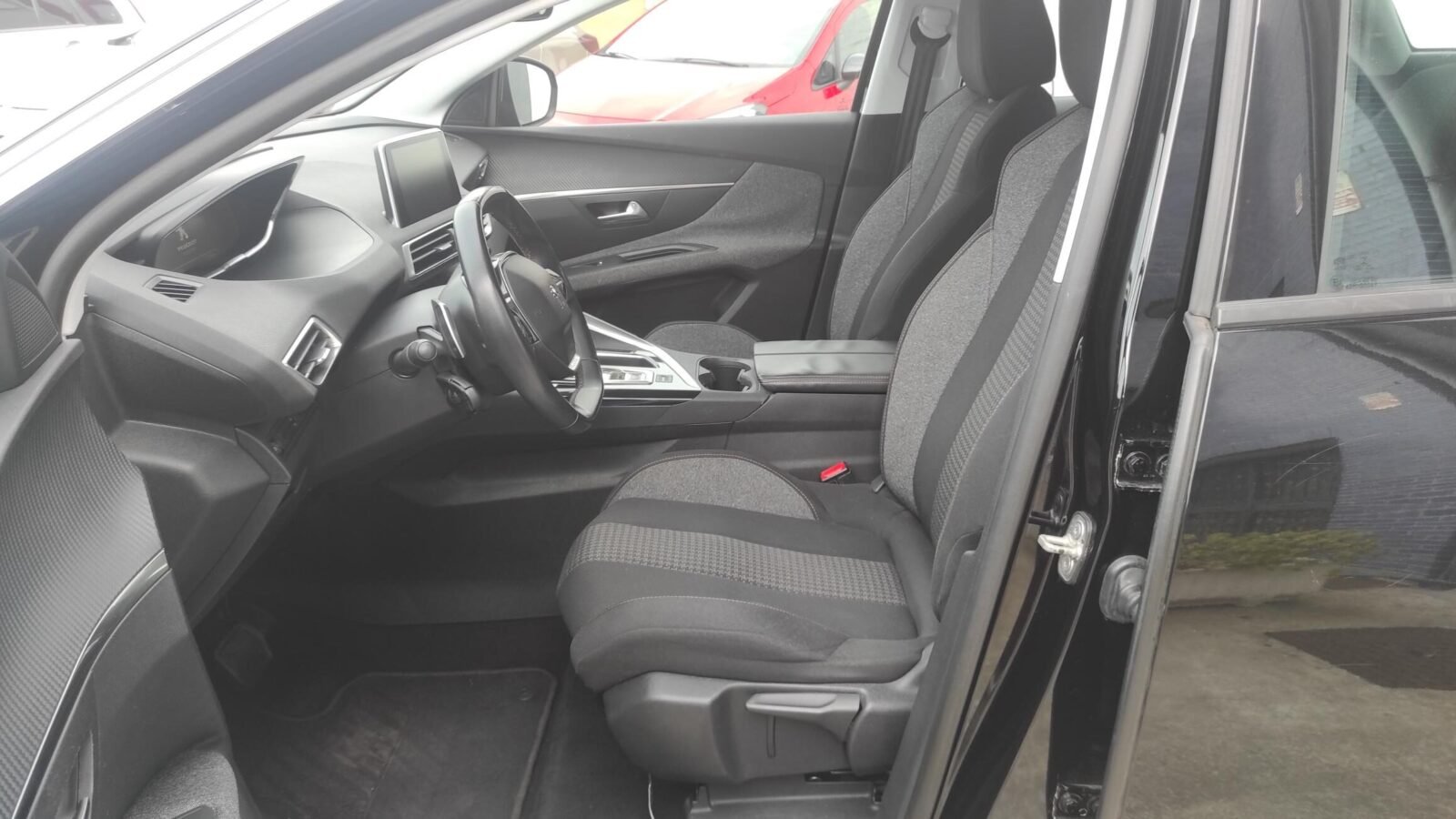 PEUGEOT 3008 ACTIVE 1.6 BLUE-HDi EAT6