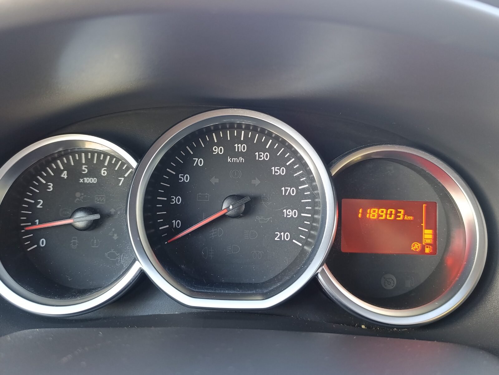 DACIA SANDERO COMFORT 1.5 Blue DCi