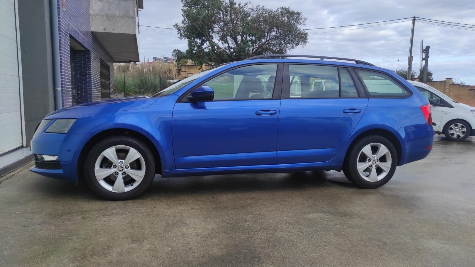 SKODA OCTAVIA COMBI 1.6 TDI CR