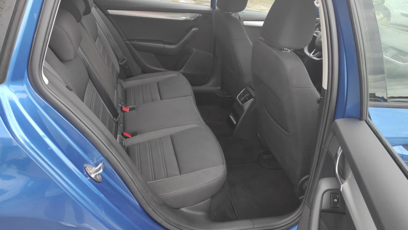 SKODA OCTAVIA COMBI 1.6 TDI CR
