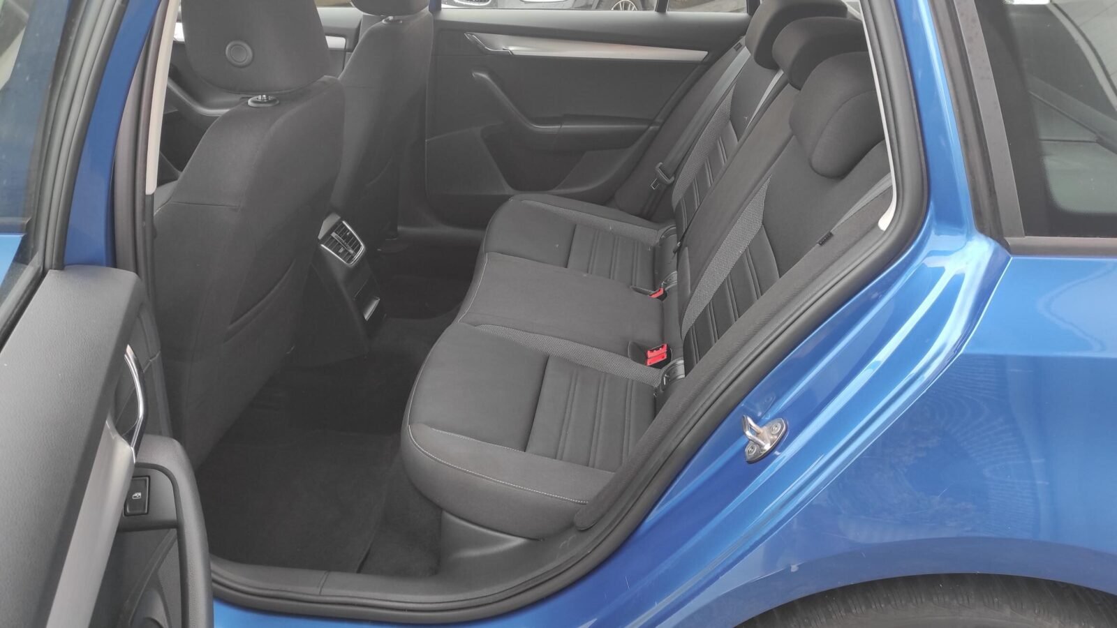 SKODA OCTAVIA COMBI 1.6 TDI CR
